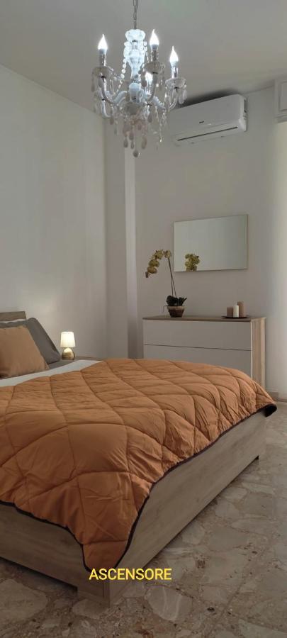 Appartamento Delizioso Con Terrazzo In Centro-Delicious Apartment With Terrace Санремо Экстерьер фото